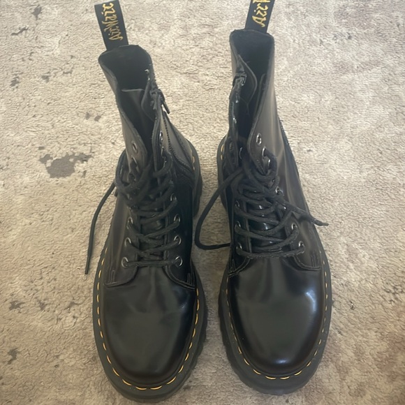 Dr. Marten Jadon Boot - Picture 3 of 8